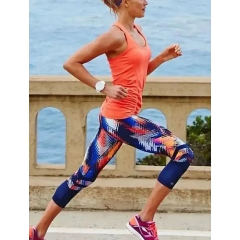 Athleta Sonar Capri leggings size xs